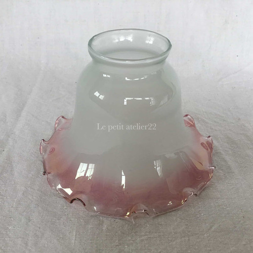 【美品】フランスアンティーク フリルシェード ランプ すりガラス [3526] 美品】フランスアンティーク フリルシェード ランプ すりガラス