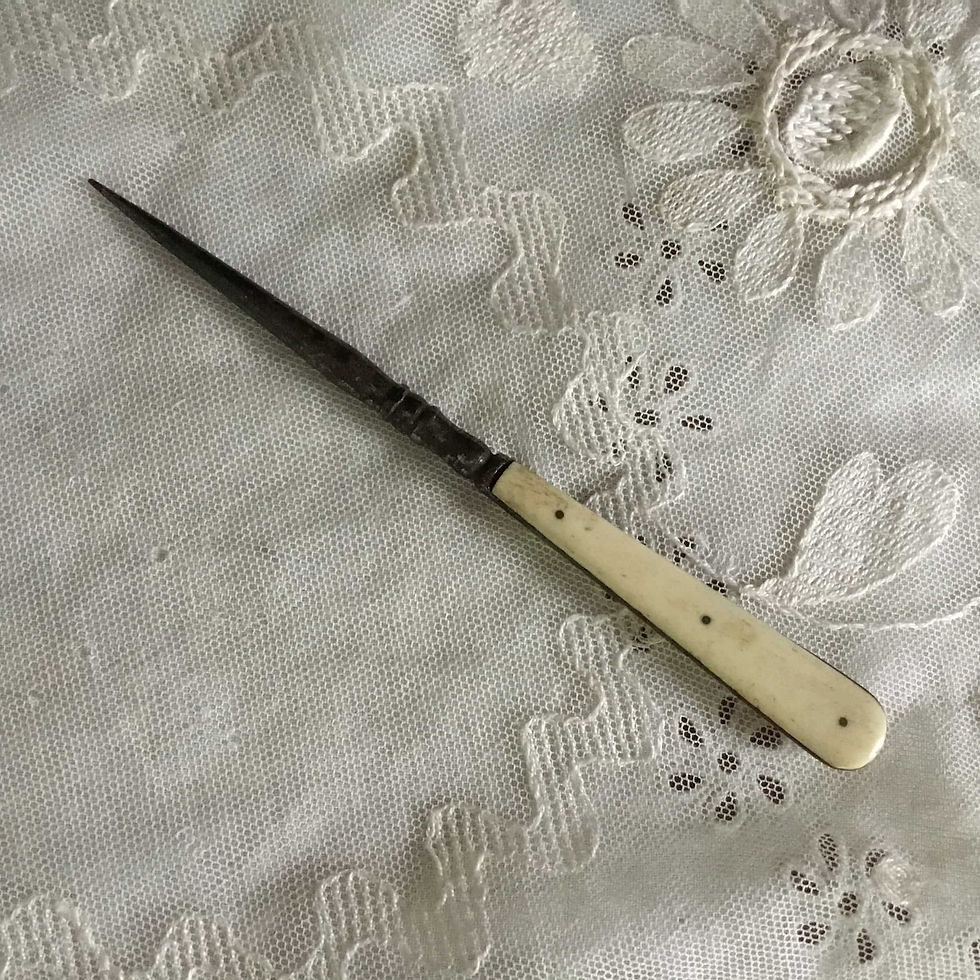 サムネイル： フランス アンティーク 目打ち 13 cm