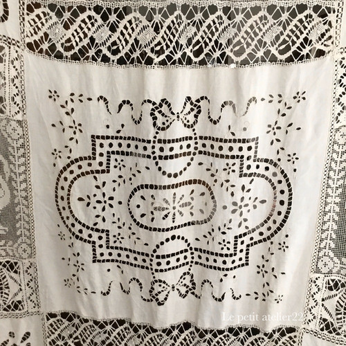 フランス アンティーク リシュリュー刺繍 ベッドカバー   リネン 特大) フランス アンティーク リネン カットワーク リシュリュー