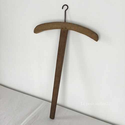 C)フランス アンティーク 木製 クロスハンガー 56 cm | Le petit