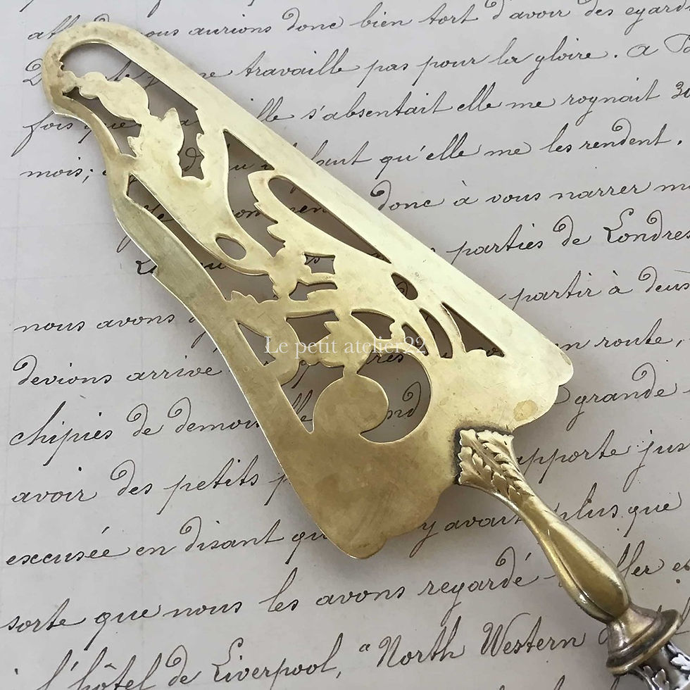 サムネイル： フランス アンティーク カトラリー 透かし彫り シルバー  ケーキサーバー 箱付 銀製品