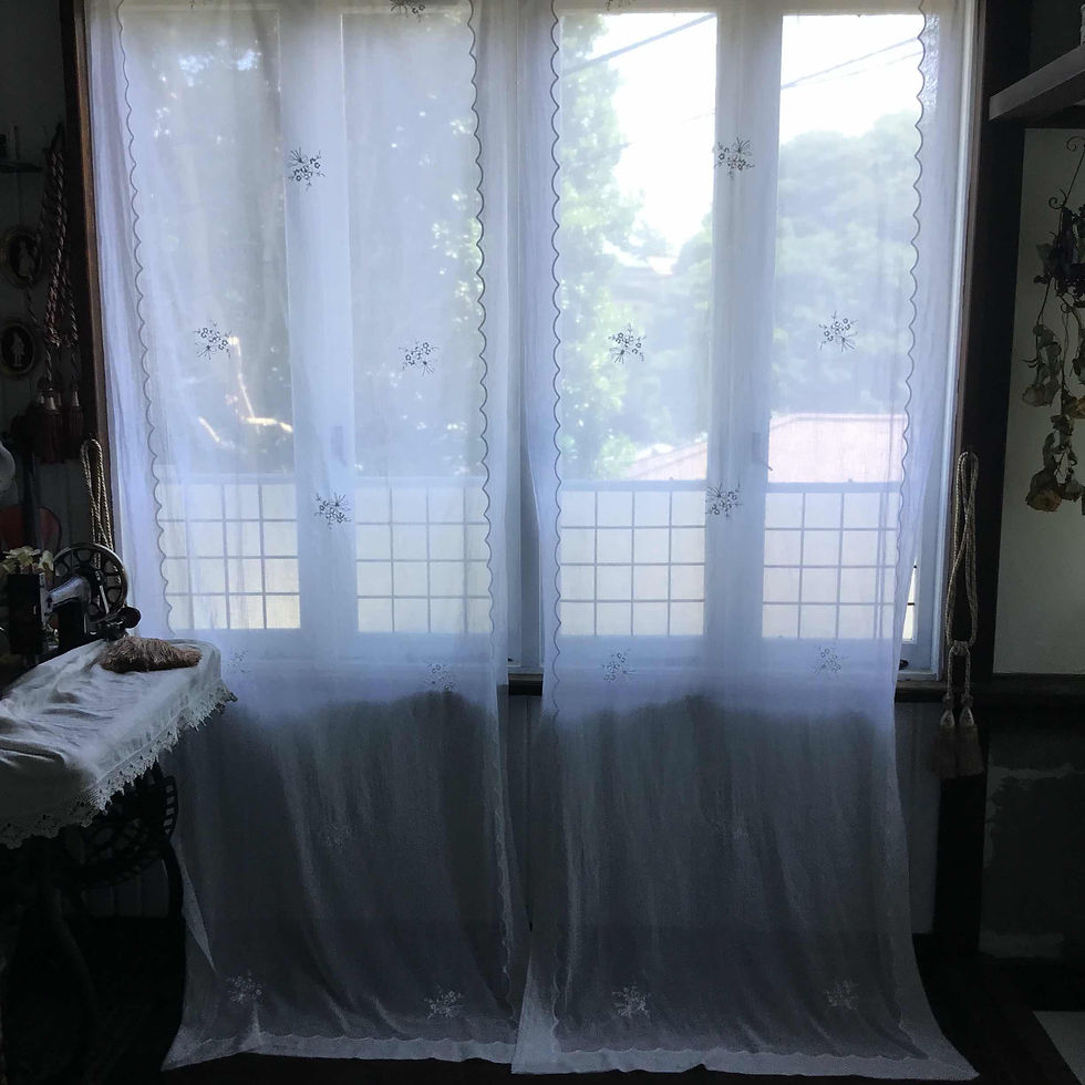 サムネイル： (2枚セット) フランス アンティーク コットンローン カーテン  89 x 230 cm