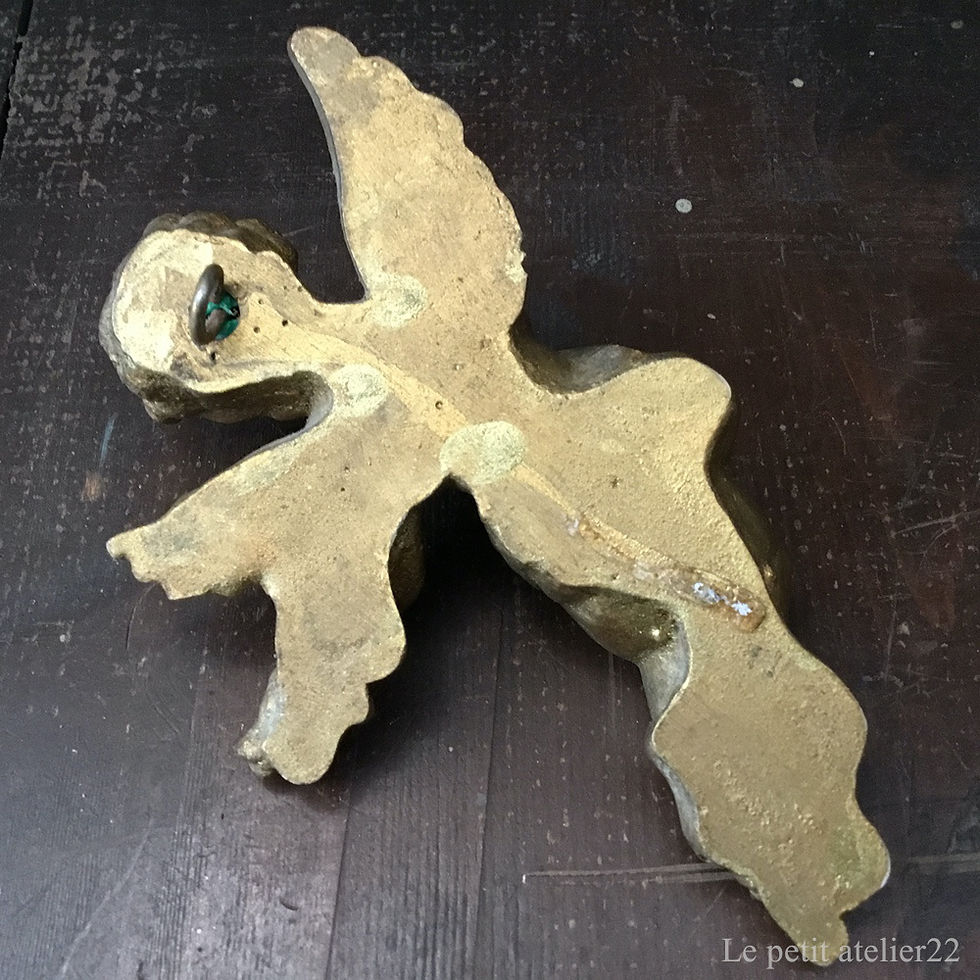 サムネイル： フランス アンティーク壁飾り エンジェル 天使 13.6 cm