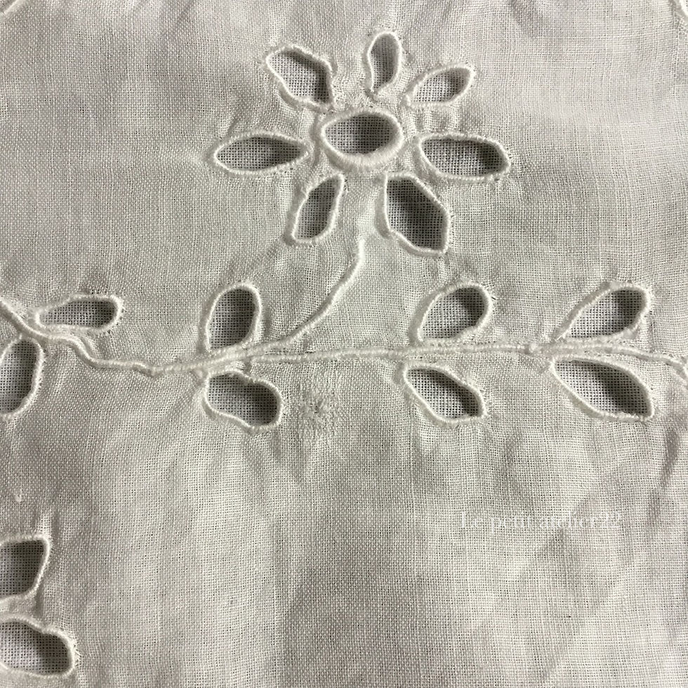 サムネイル： (長方形)フランス アンティーク リネン ローン クッション カバー /ピローケース リシュリュー刺繍  56 x 66 cm