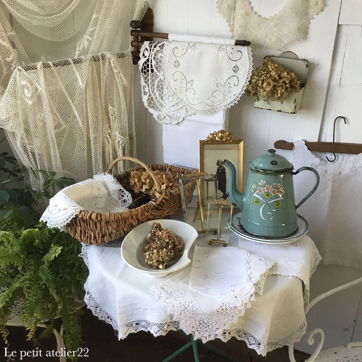 フランス アンティーク 真鍮装飾 フォトスタンド フォトフレーム 写真 フランス アンティーク 真鍮装飾 フォトスタンド フォトフレーム 写真