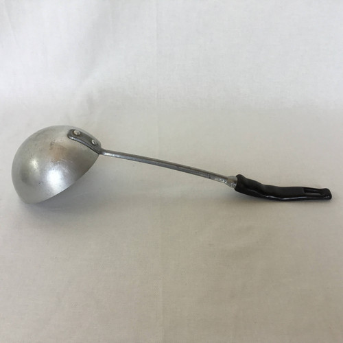 フランス アルミおたま レードル 柄プラスティック製 | Le petit