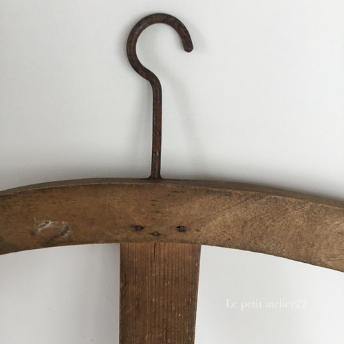 A)フランス アンティーク 木製 クロスハンガー 55 cm | Le petit