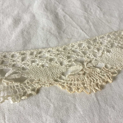 50cm単位)(残5) フランスアンティークレース Lot1-No6 幅6 | Le petit