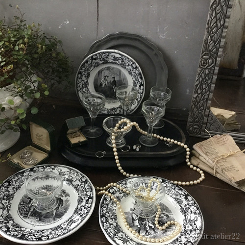 moko様用７日限定  aアンティーク　 フランス・アール・デコの フランスアンティーク アールデコ蔓薔薇スタンド ミューラー