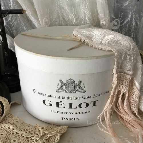 ♡ フランスアンティーク　ハットボックス　レアサイズ　レタリング　帽子ケース フランス Gélot アンティーク ハットボックス ハットケース 帽子箱