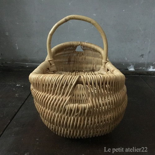 フランス　アンティーク　パニエ　小さめ　ピーナッツ フランス アンティーク ピーナッツ型 パニエ バスケット 32.8 cm