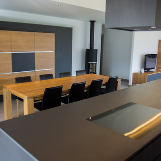 Agencement en Valais, Style contemporain