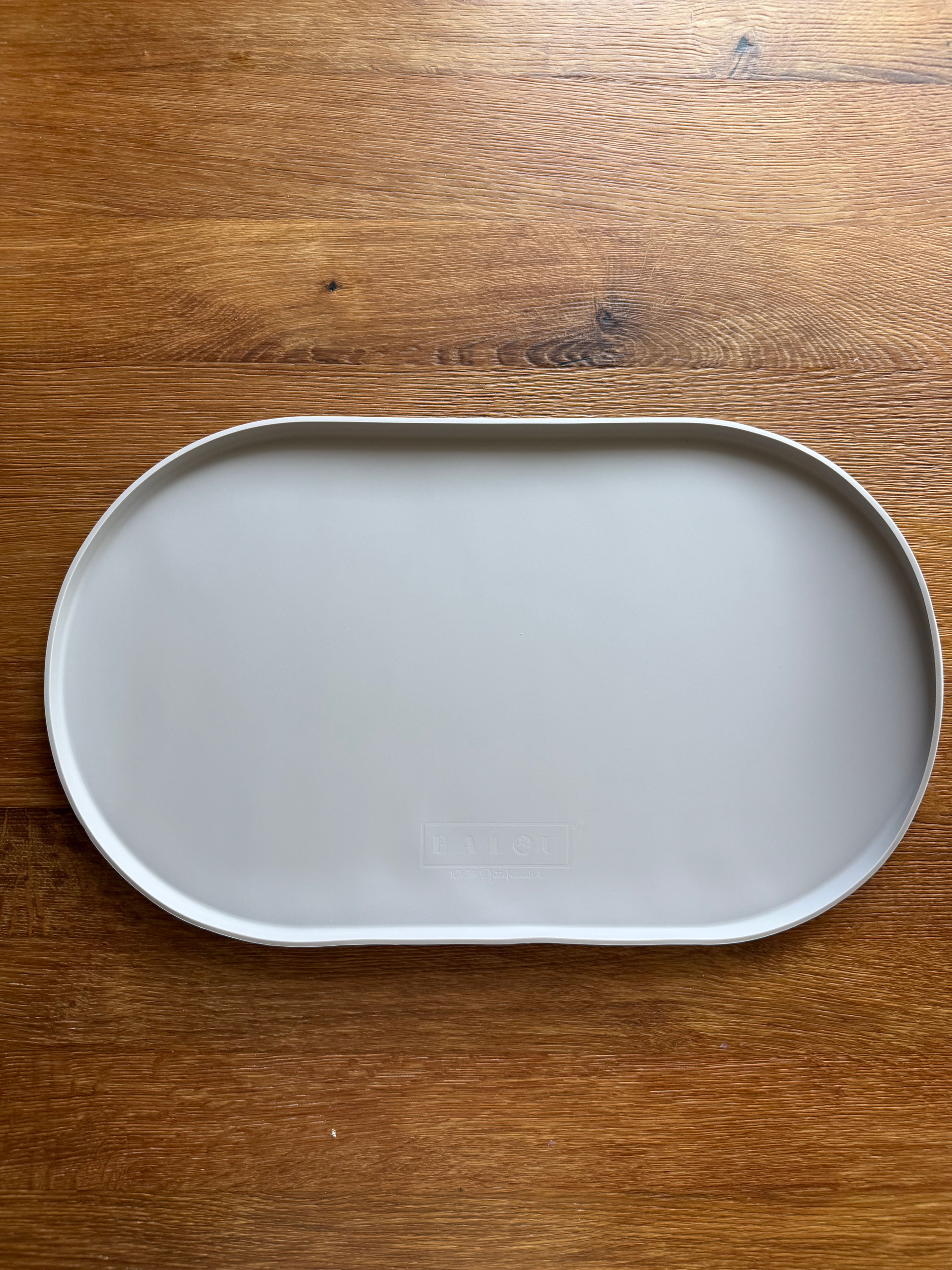 CIRCLE - Ovale Katzen Napfunterlage aus Silikon