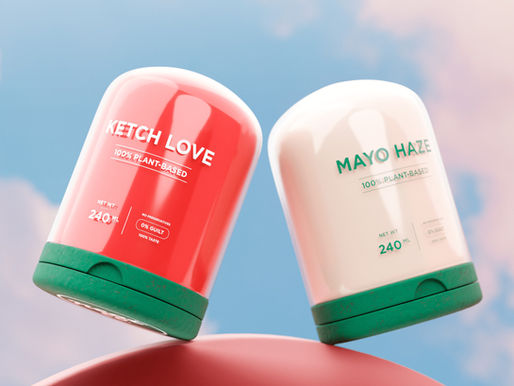 Emma TOS, VP Strategy at Den, Featured on the Cover of ״Ugly Design Is Beautiful״