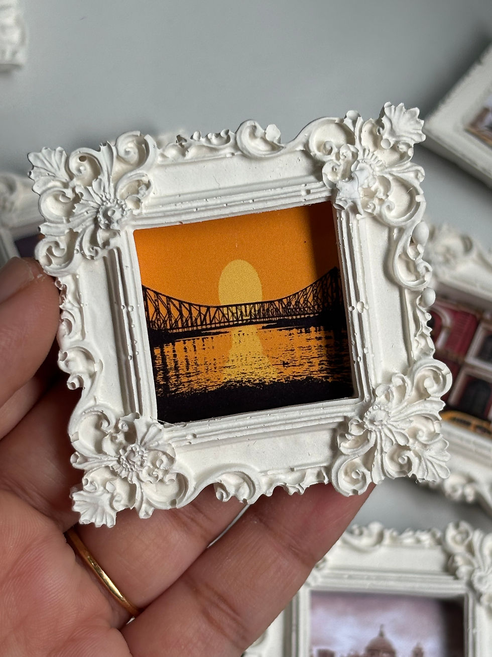 Thumbnail: Vintage Square Frame Magnet