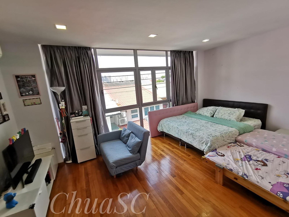 Master Bedroom 1