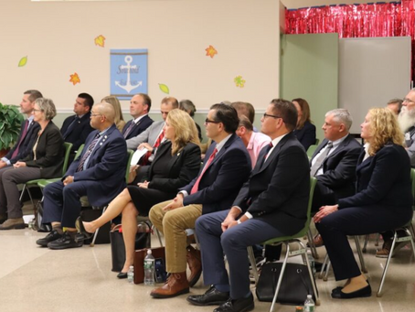 The Suffolk Times - Doroski jabs Stark as more than 20 candidates make their cases at North Fork civics forum