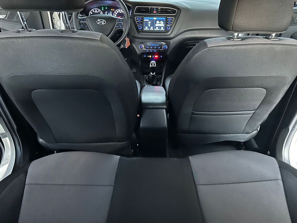Miniature : HYUNDAI i20 Amplia 1.0  100 CV