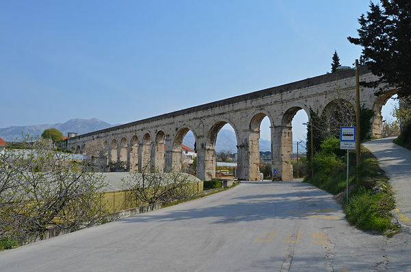 Aqueduct of Salona.jpg