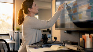 Coordinator updating home care shift schedule