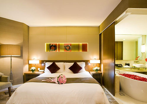 Centara Grand at Central Plaza Ladprao Deluxe+Suite+.jpg