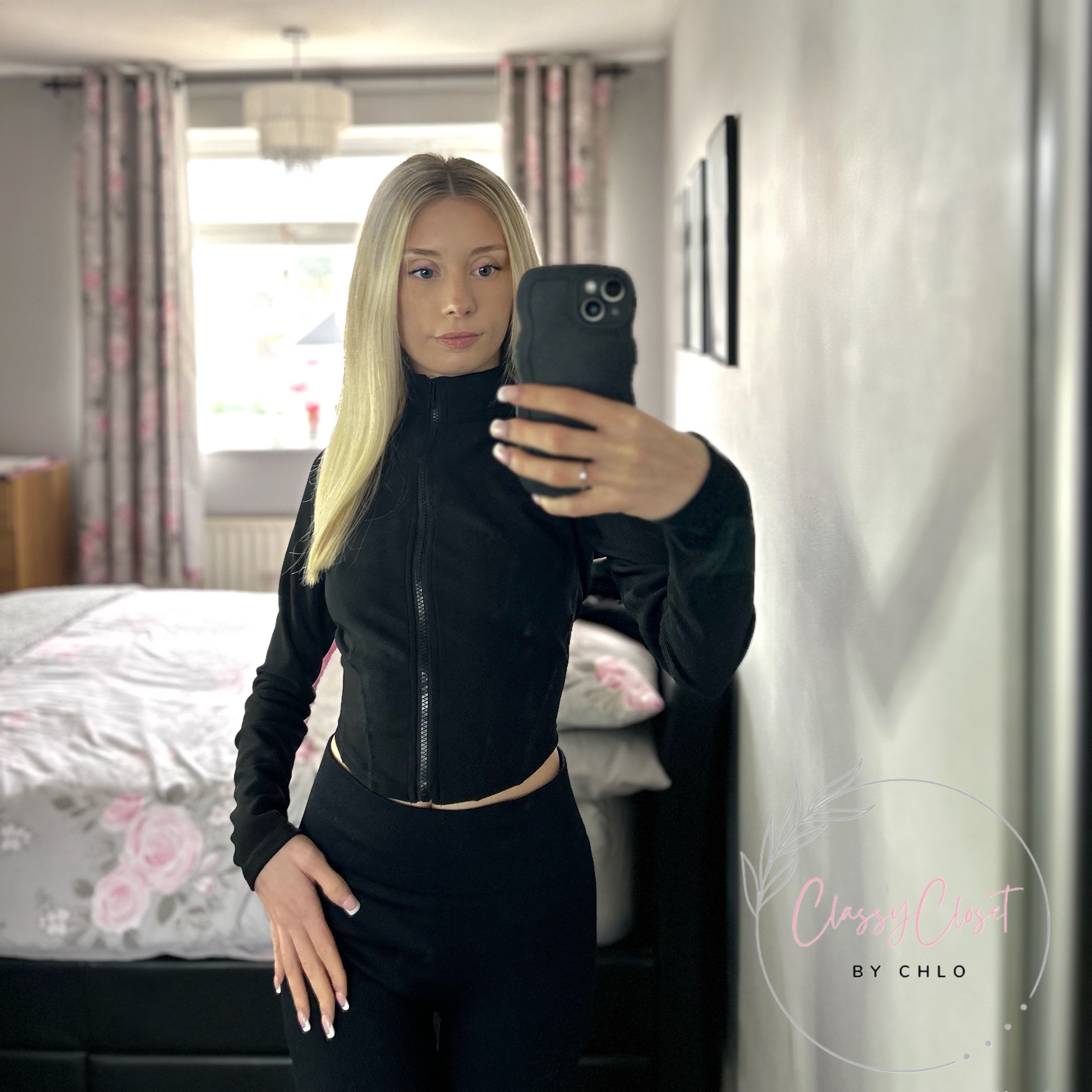 Black Ribbed Long Sleeve Dipped Hem Top