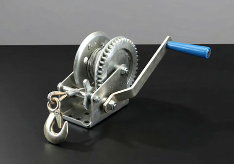 Winches pequeños y manuales con capacidad hasta 3000 libras