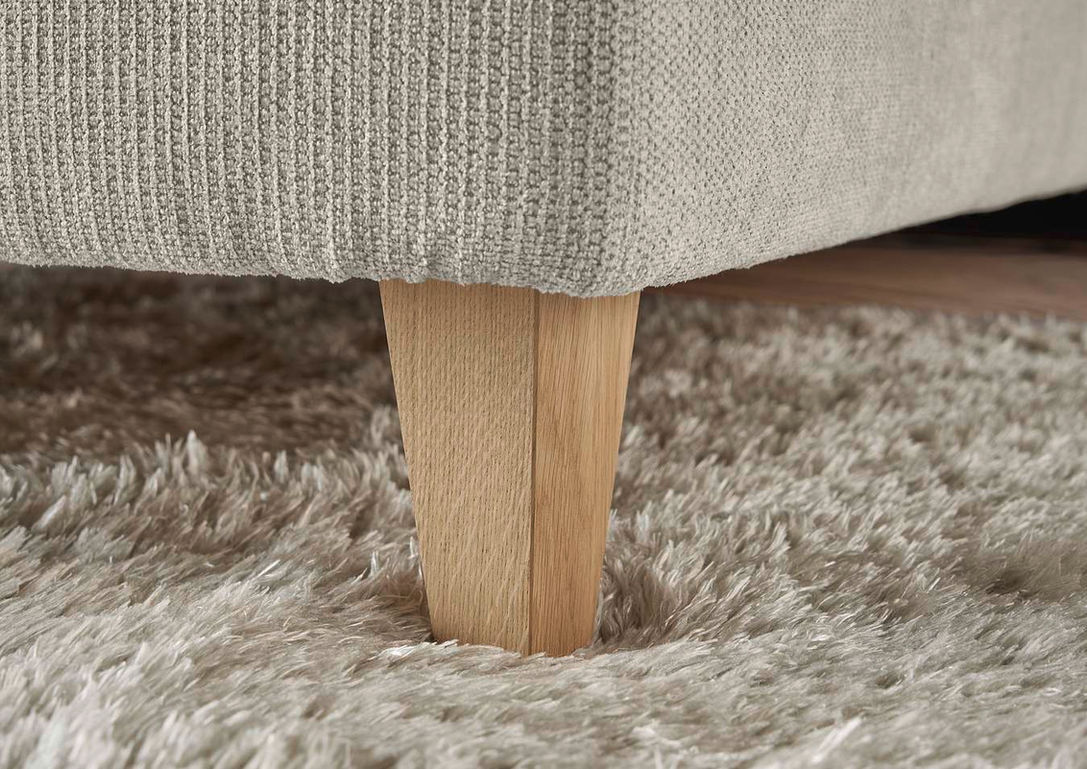 Мягкая кровать