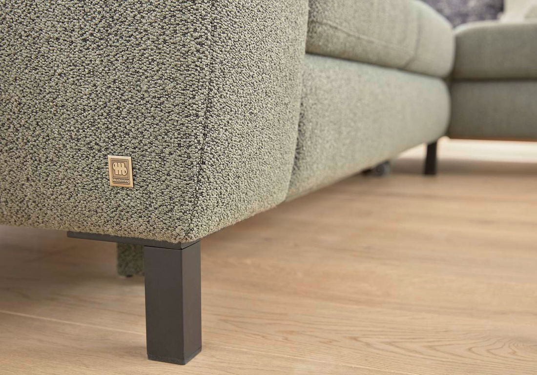 Диван со спальным местом