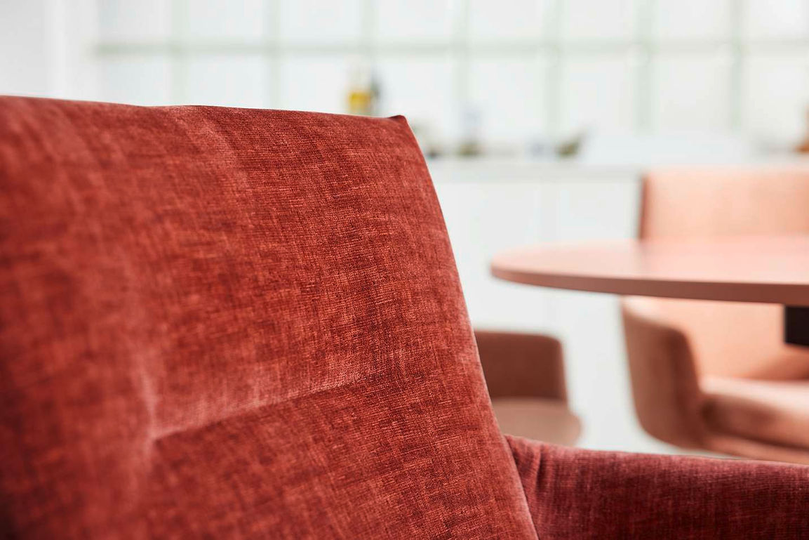 Обеденная группа