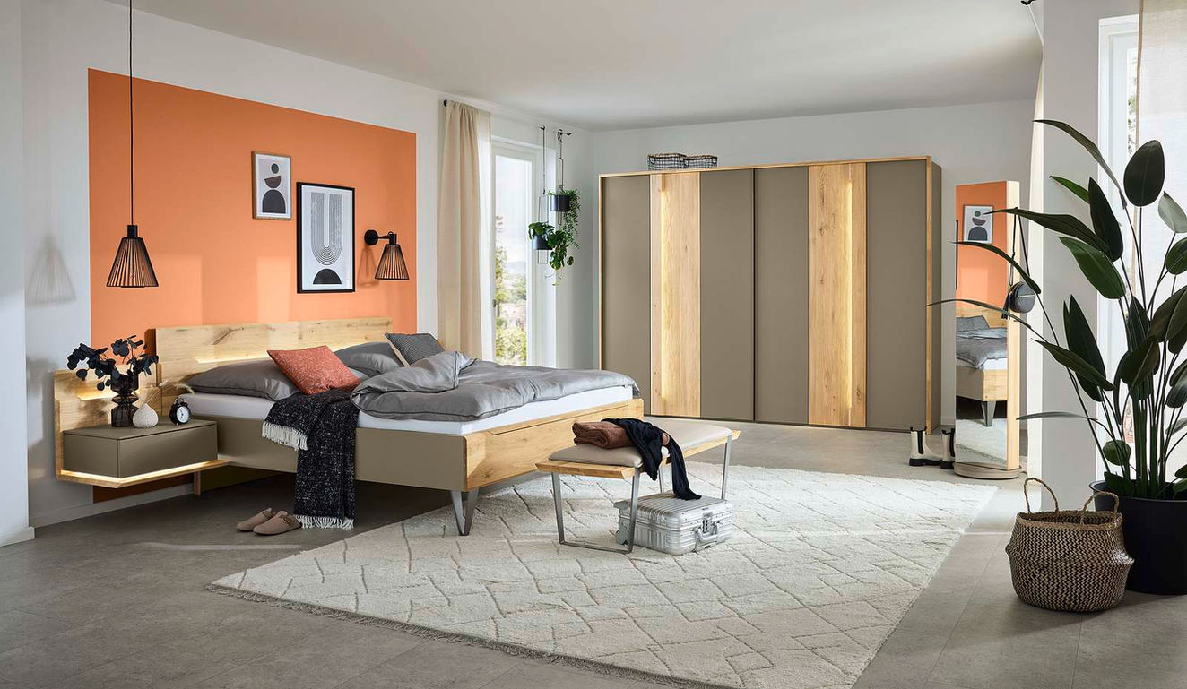 Мебель для спален из массива