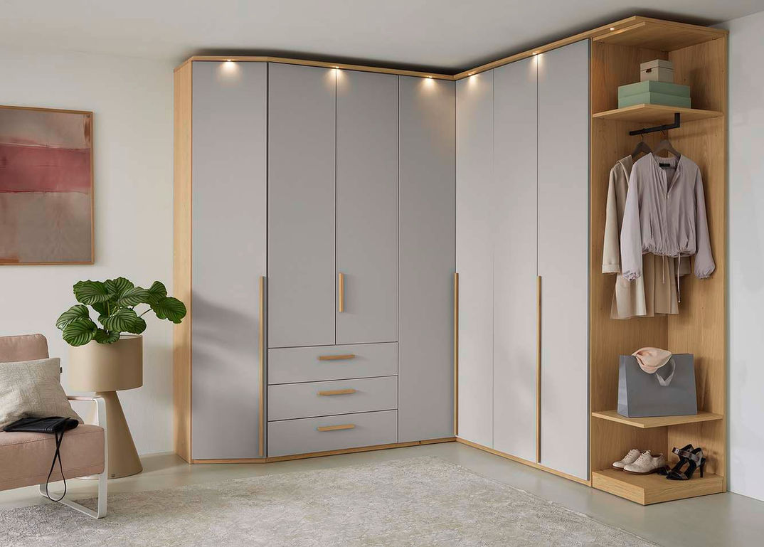 Шкафы и комоды из Германии