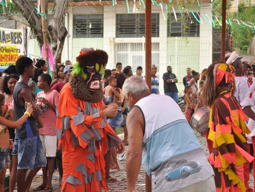 Folias de Reis participamde encontro em Belford Roxo