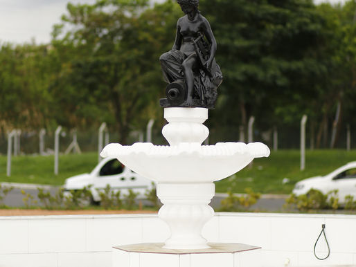Bica da Mulata é instalada em novo local de proteção ambiental em Belford Roxo