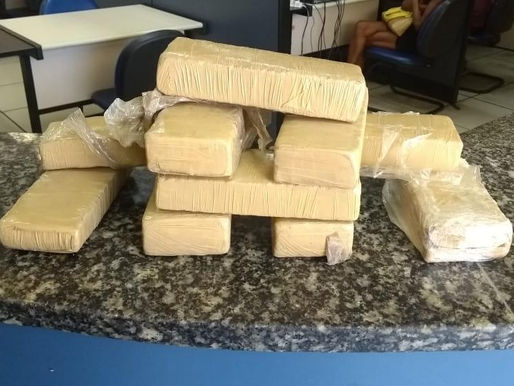 Adolescente é apreendida com 10kg de maconha em Cabo Frio