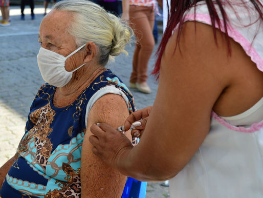 Esperança: Primeira vacinada contra Covid em Japeri atua na saúde municipal há 30 anos