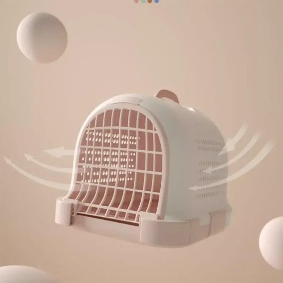 Miniature : Traveling Cat Carrier 