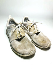 dirty_sneaker_cleaning_before.jpeg
