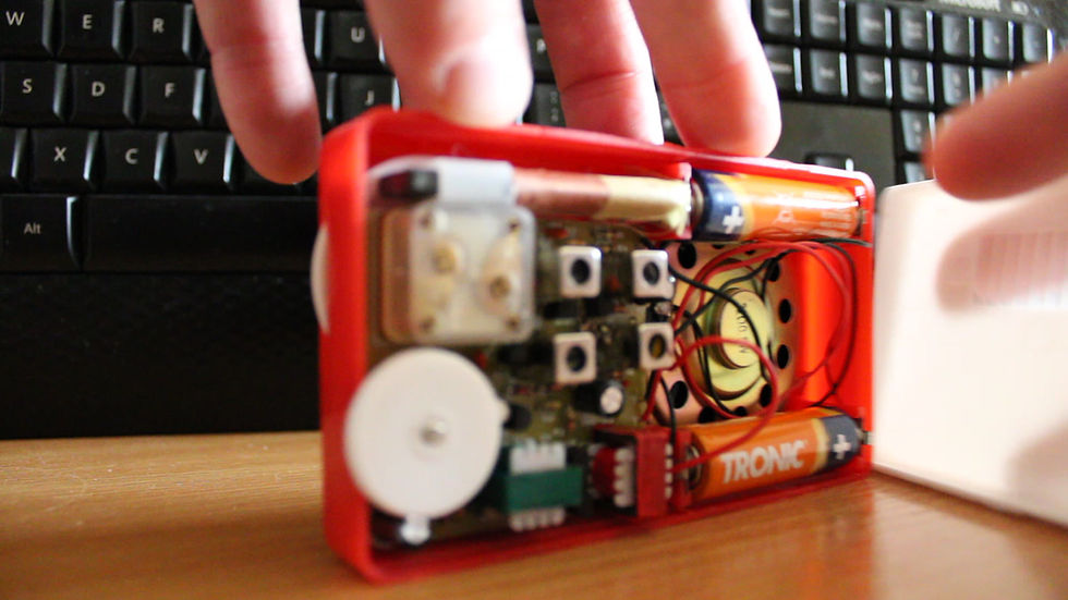 Thumbnail: AM Broadcast band 530 - 1600KHz Radio Kit - English Instructions