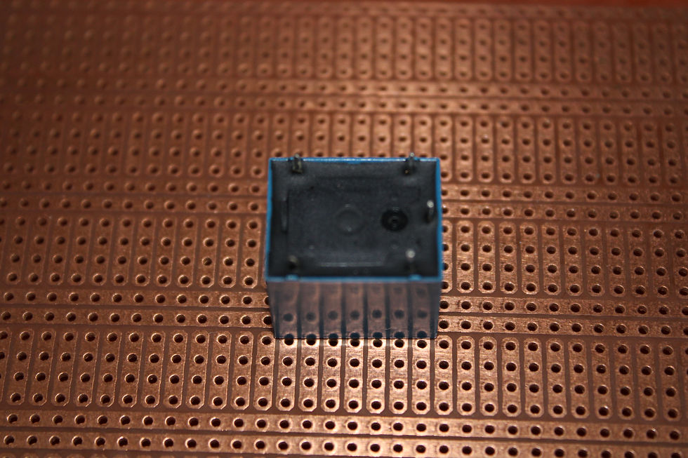 Thumbnail: Songle - mini power relays SPDT 5-pins PCB mount DC coils