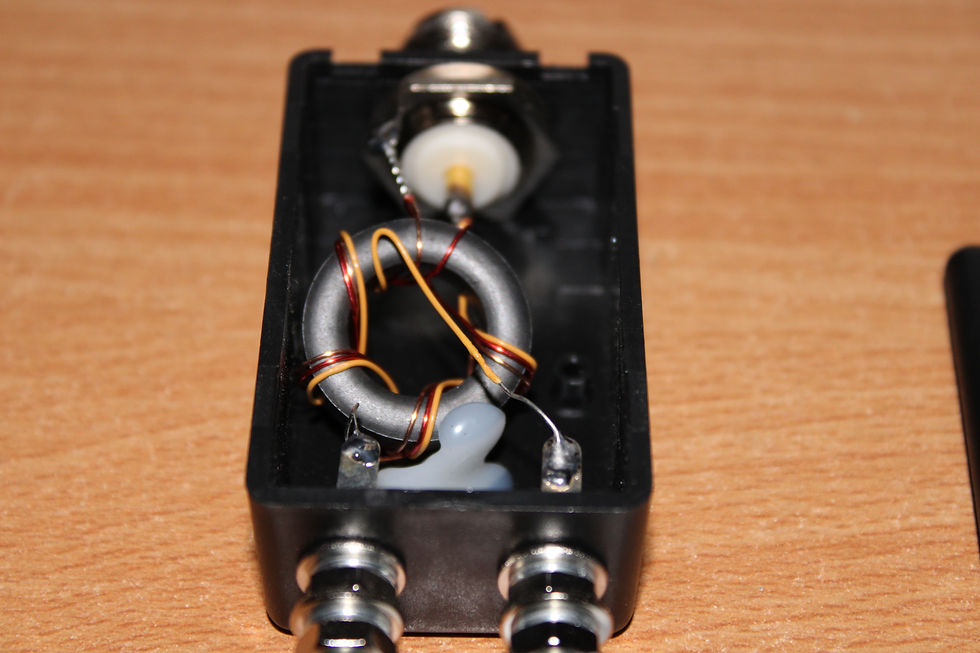 Thumbnail: Balun - Homebrew Antenna Matching Unit 1:1 up to 100W (SSB)