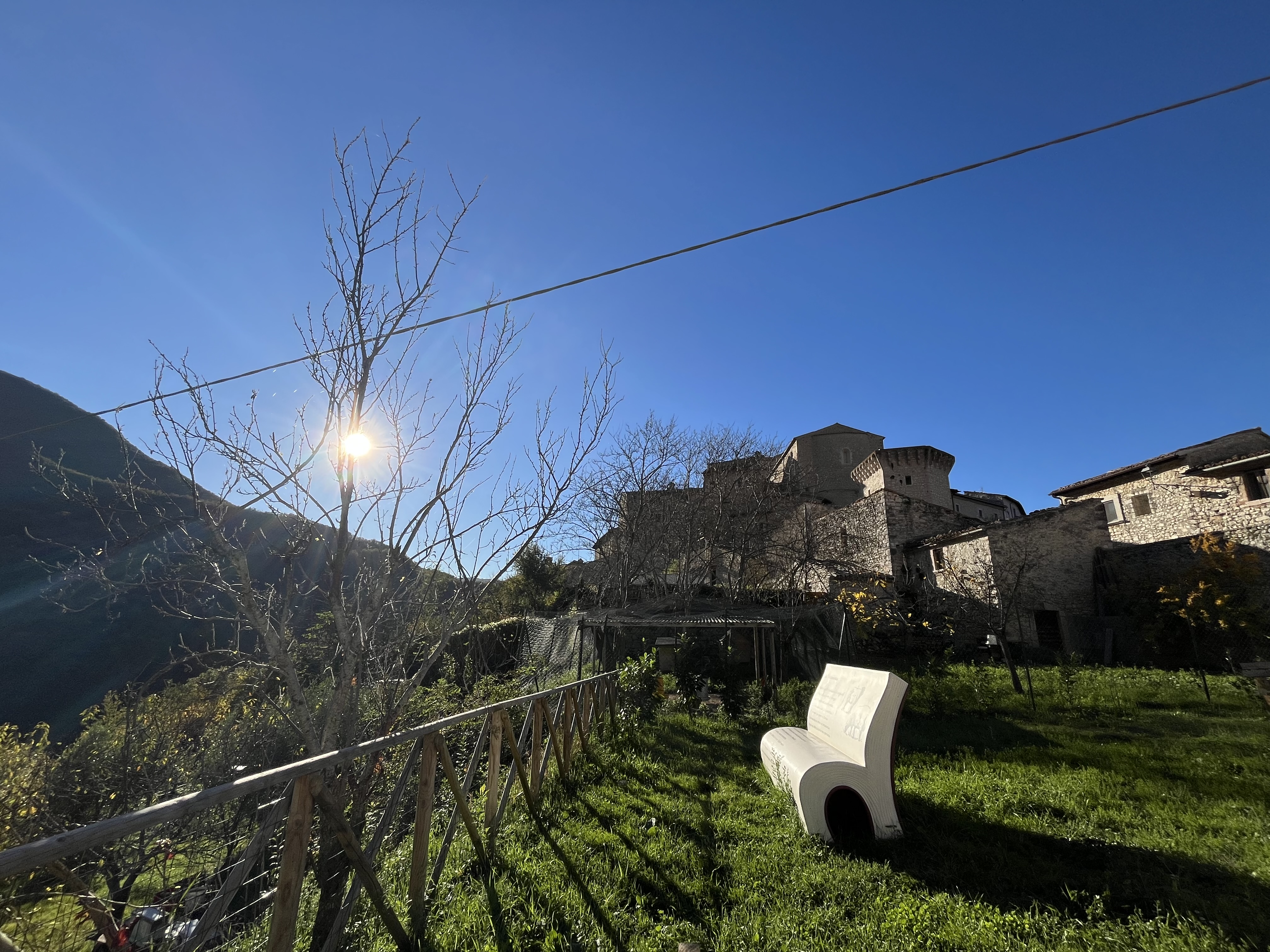 <p>Savoring La Dolce Vita in Vallo di Nera&#39;s Medieval Streets</p>
