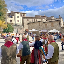 10 Sagre Imperdibili Vicino a Vallo di Nera
