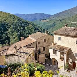 Sentirsi a casa in un borgo in Umbria
