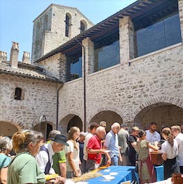 Coliving o Comune? Scopri la Differenza in Umbria