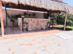 received_1663037703888495