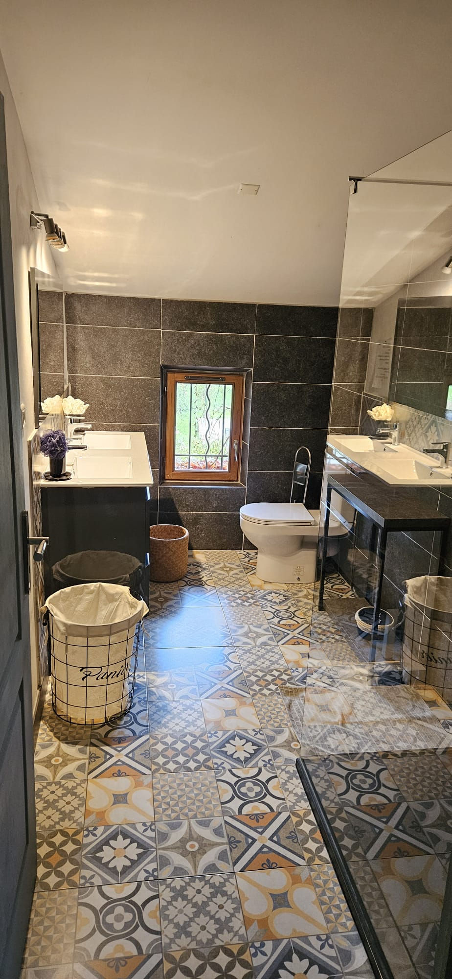 WhatsApp Image 2024-11-09 at 12.54.21