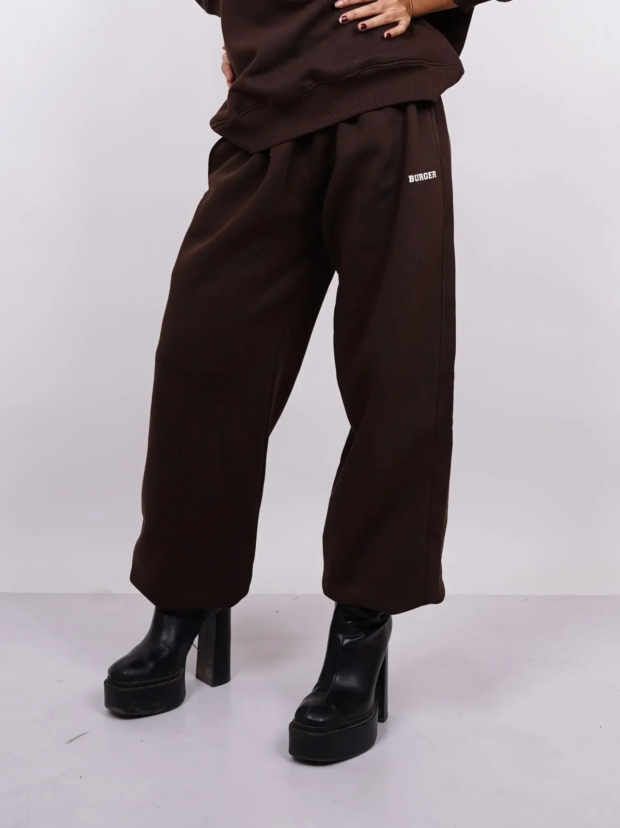 Weekend Tracks For Men And Women