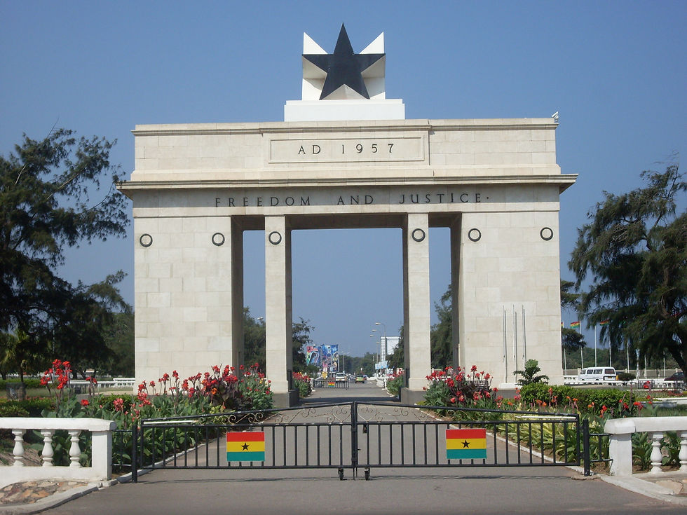 Independence_Arch_-_Accra,_Ghana1.jpg