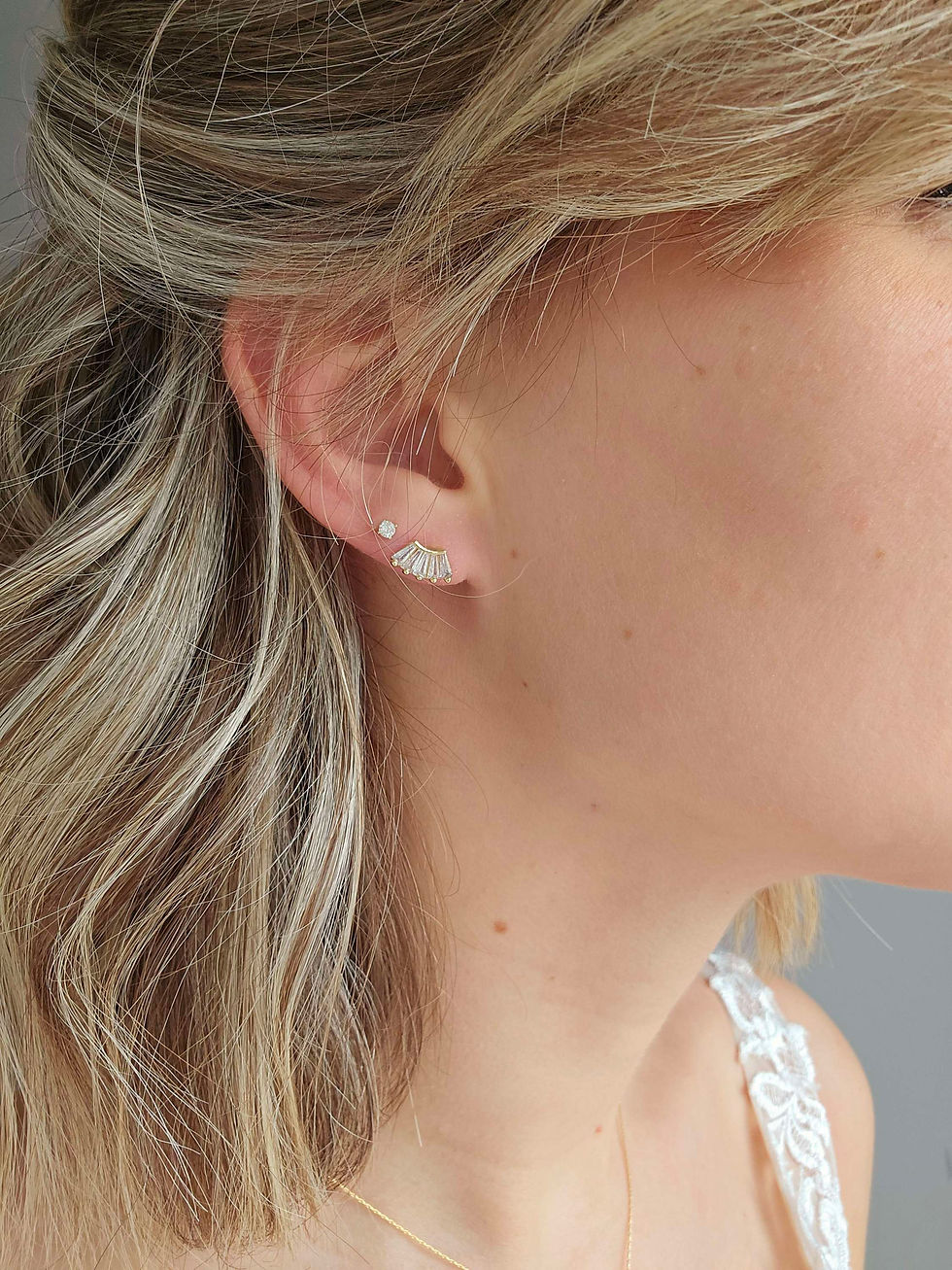 Miniature : boucles d'oreilles pendante zircon chaine / mariage